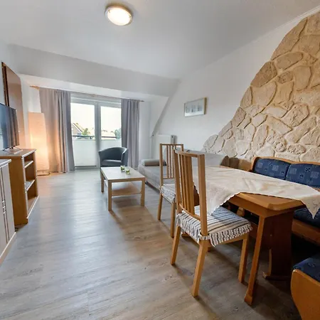 Gasthaus Deichkieker - Wo Die Nordsee Dich Umarmt Und Erholung Beginnt Horumersiel Eksteriør billede